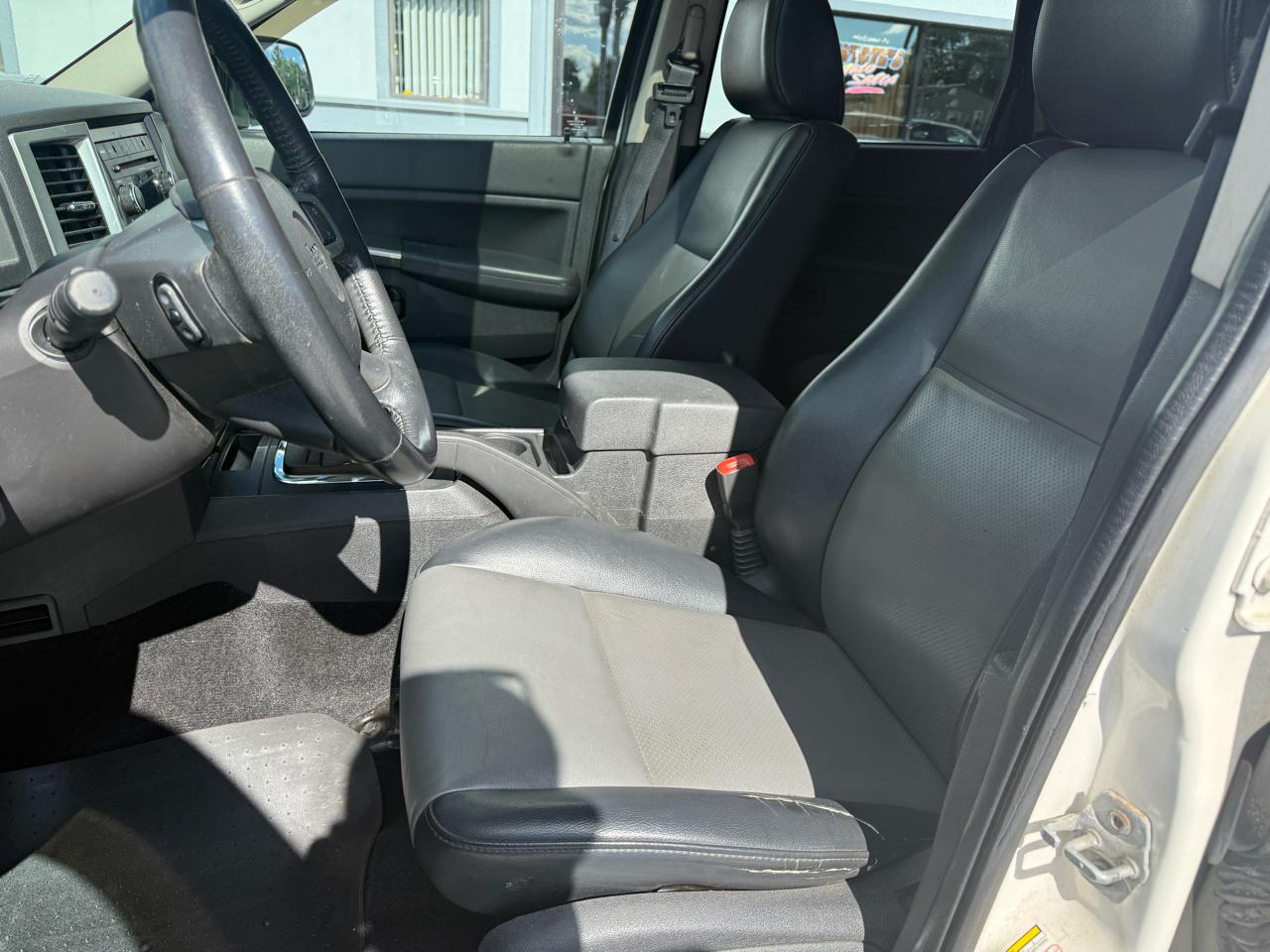 Jeep Grand Cherokee Laredo 4WD 2008