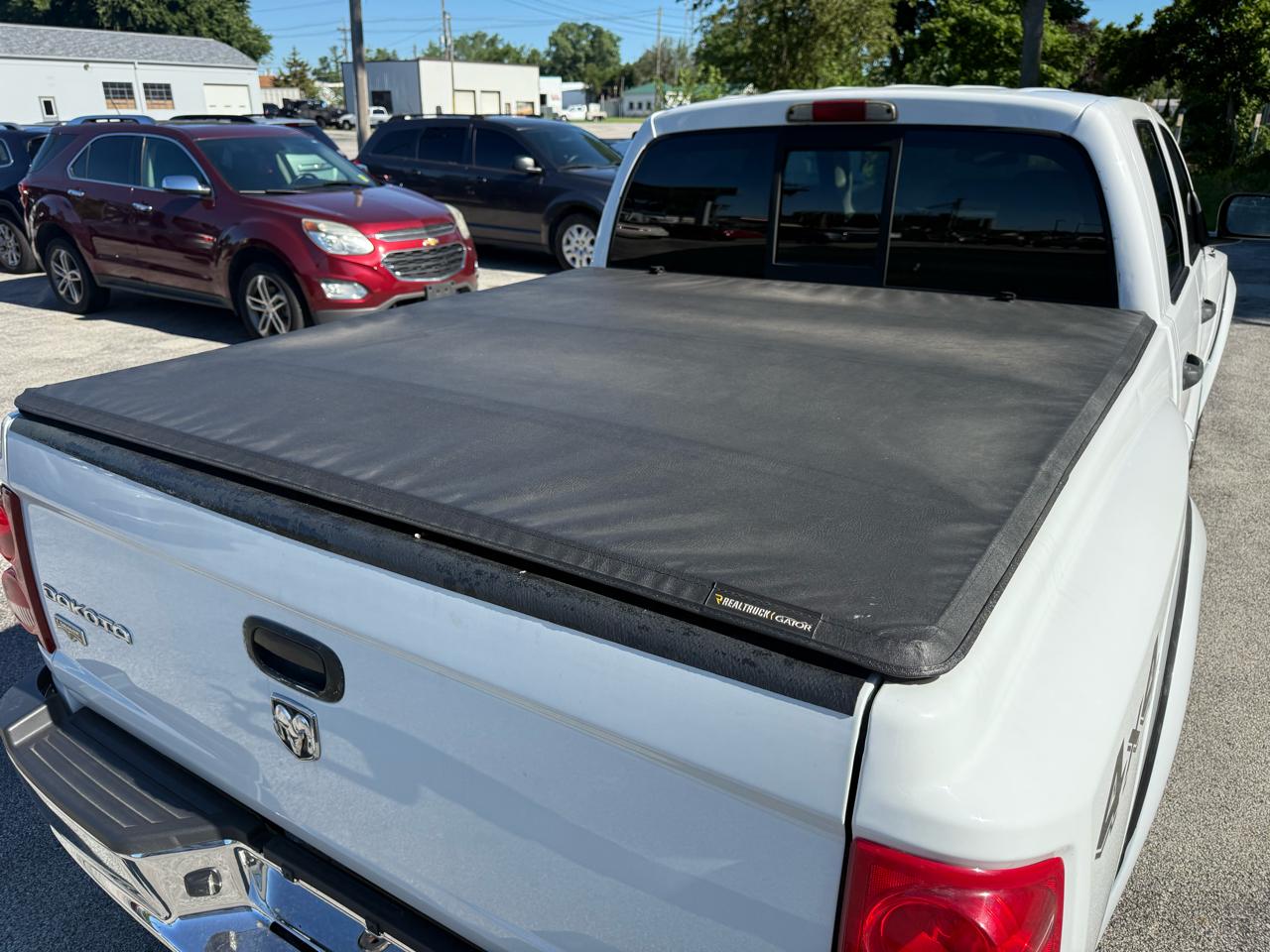 Dodge Dakota Laramie Quad Cab 4WD 2005