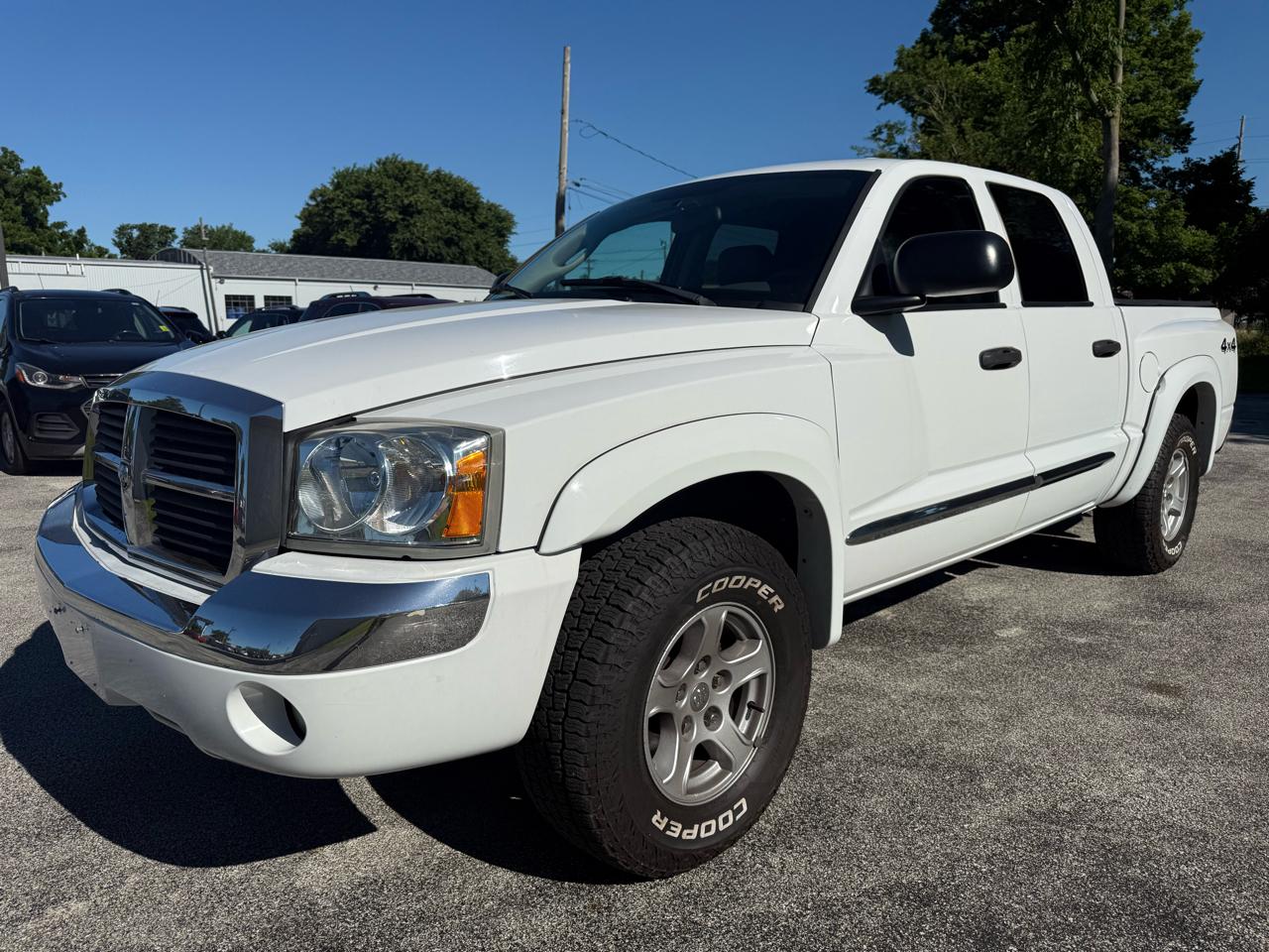 Dodge Dakota Laramie Quad Cab 4WD 2005