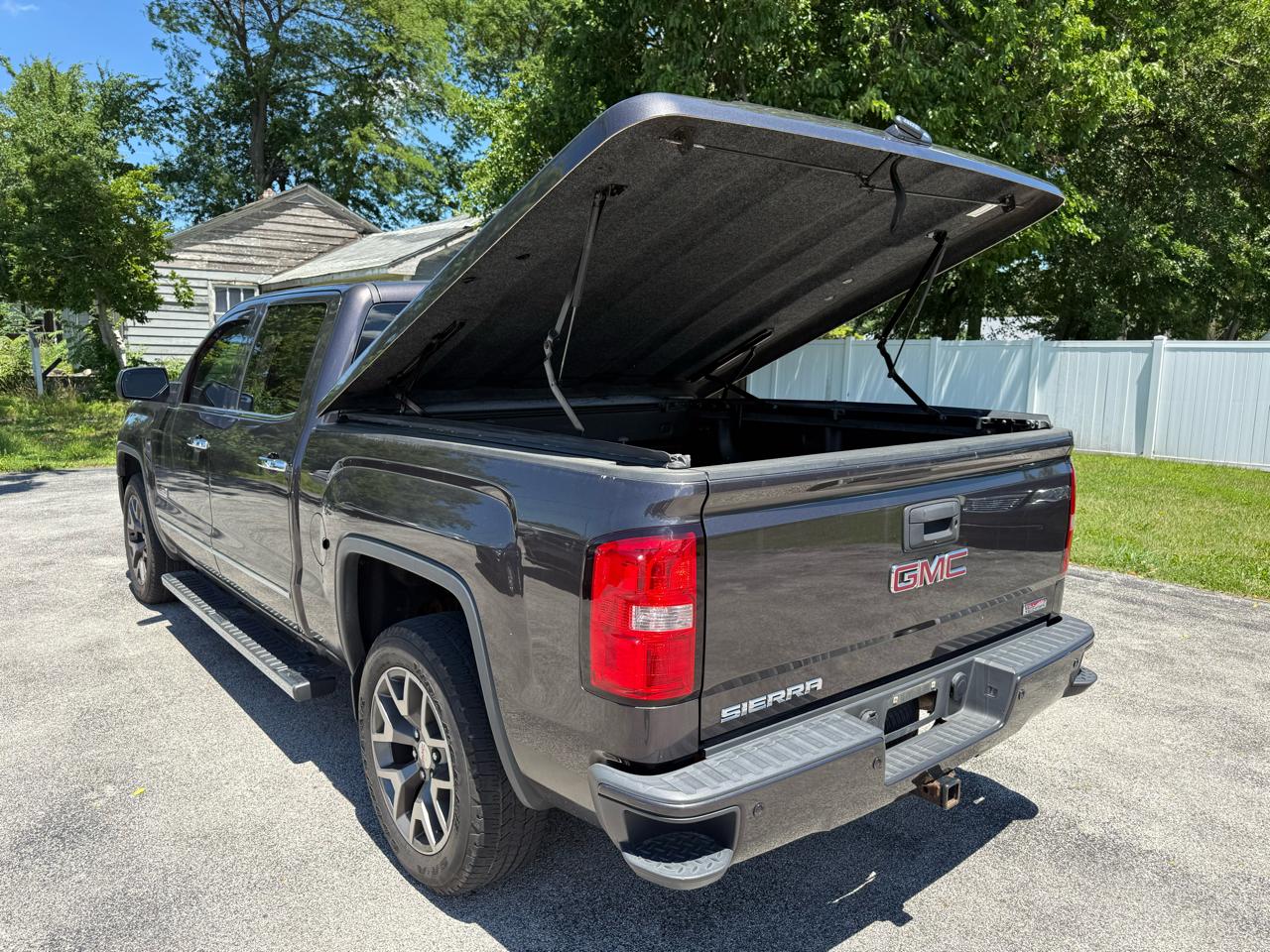 GMC Sierra 1500 SLT Crew Cab 4WD 2014