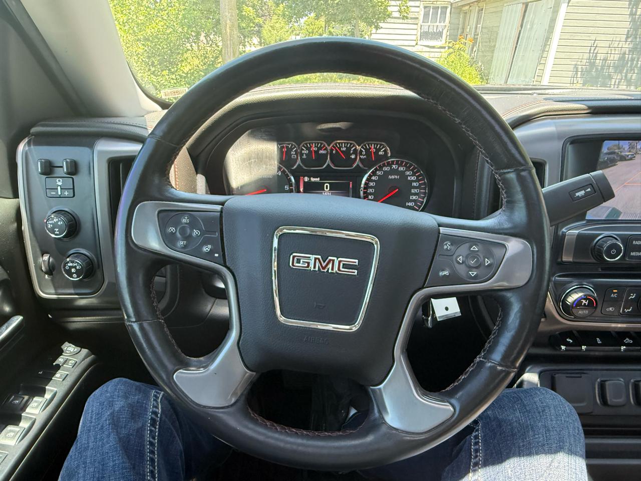 GMC Sierra 1500 SLT Crew Cab 4WD 2014