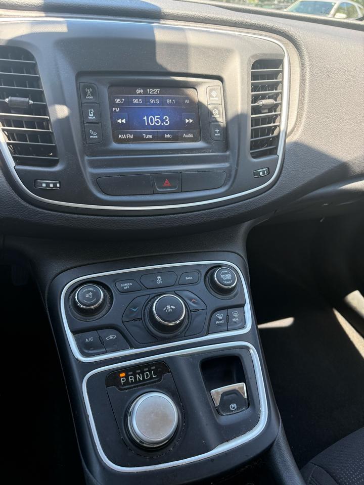 Chrysler 200 Limited 2015