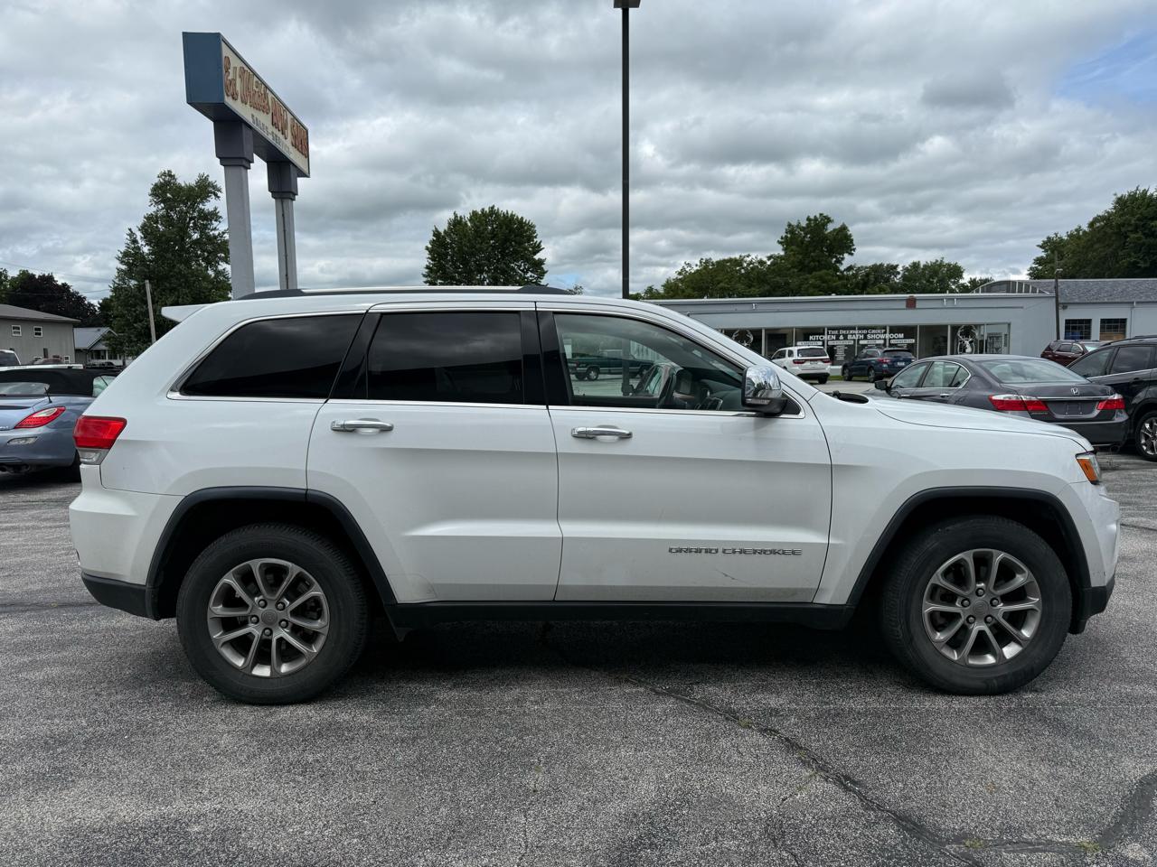 Jeep Grand Cherokee Limited 2WD 2015