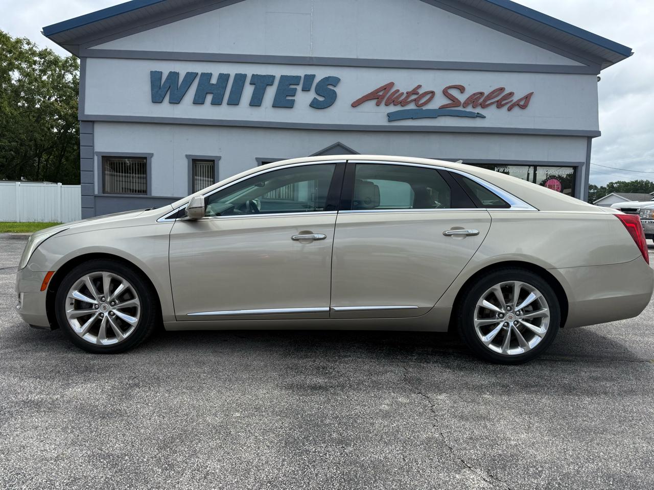 Cadillac XTS Luxury 2013