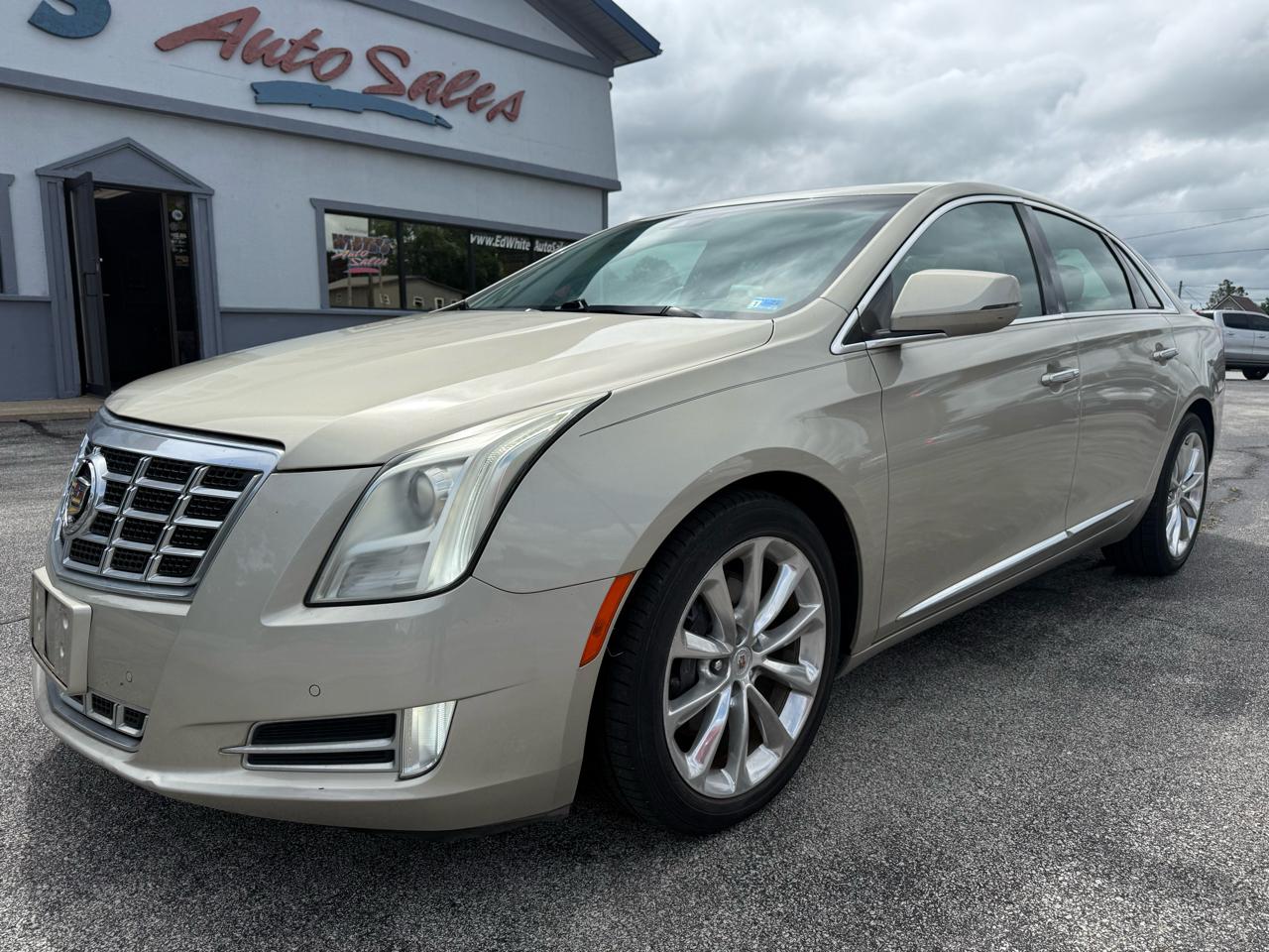 Cadillac XTS Luxury 2013