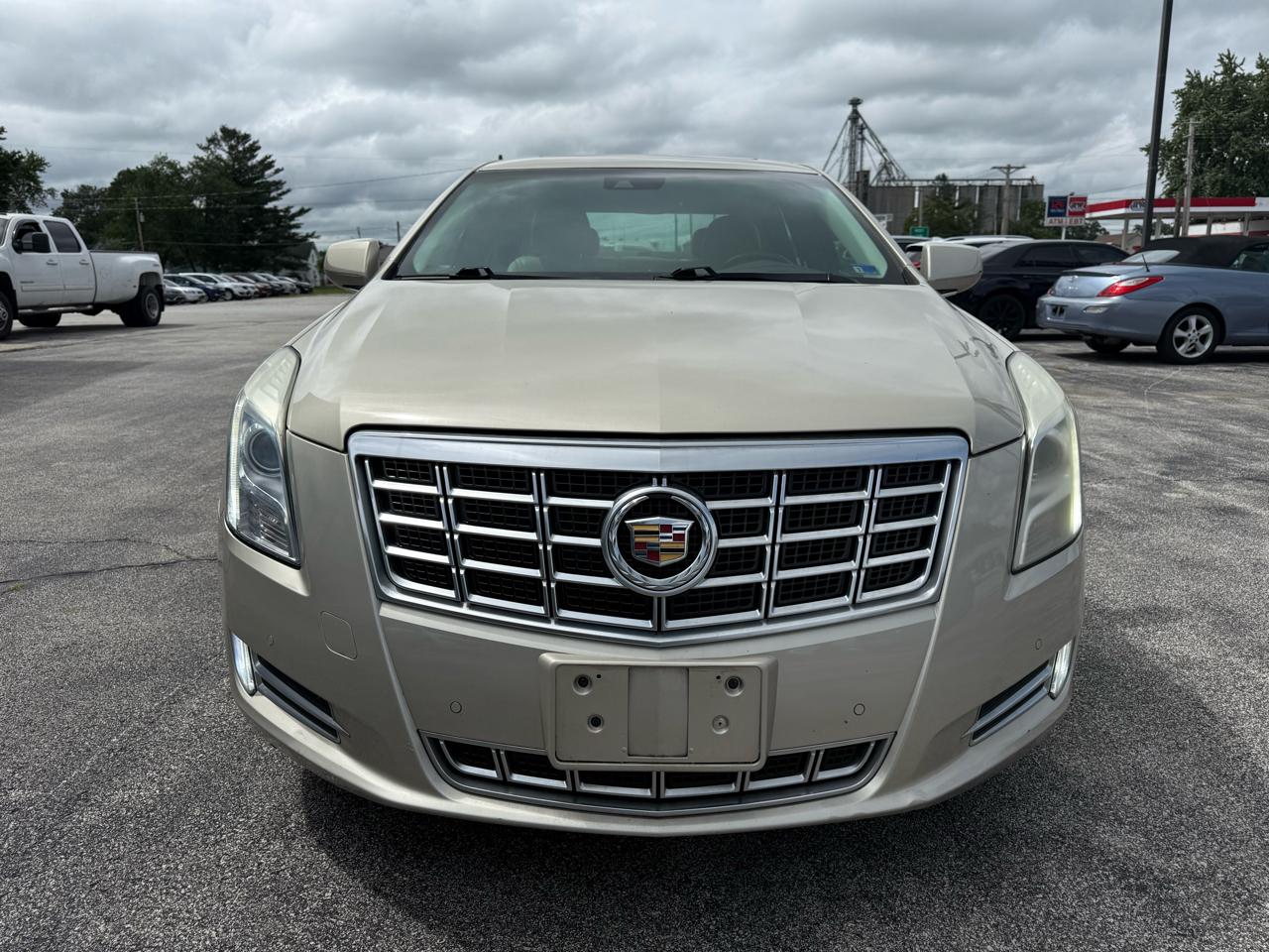 Cadillac XTS Luxury 2013
