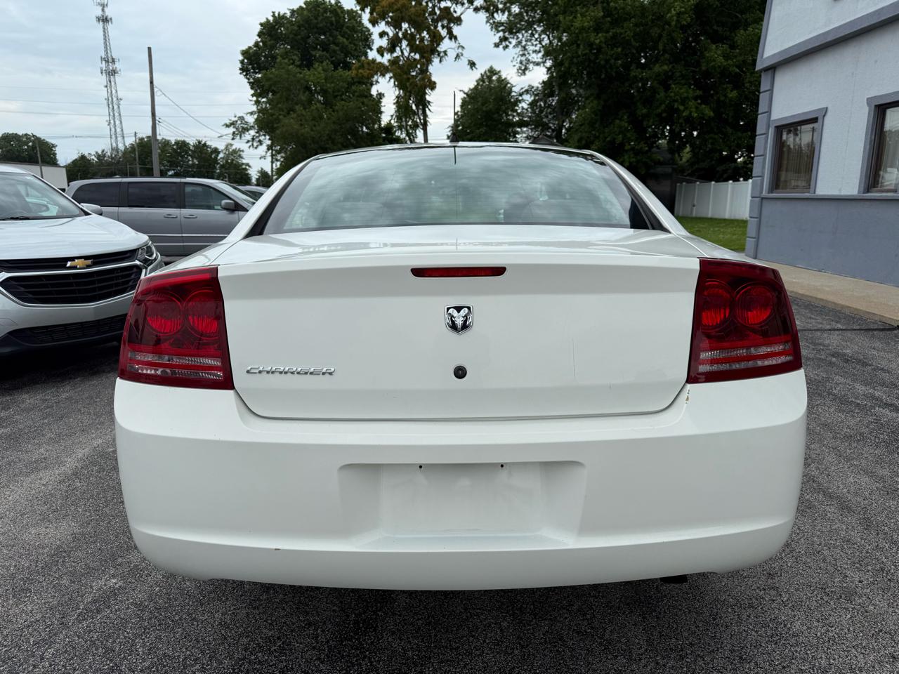 Dodge Charger SE 2008