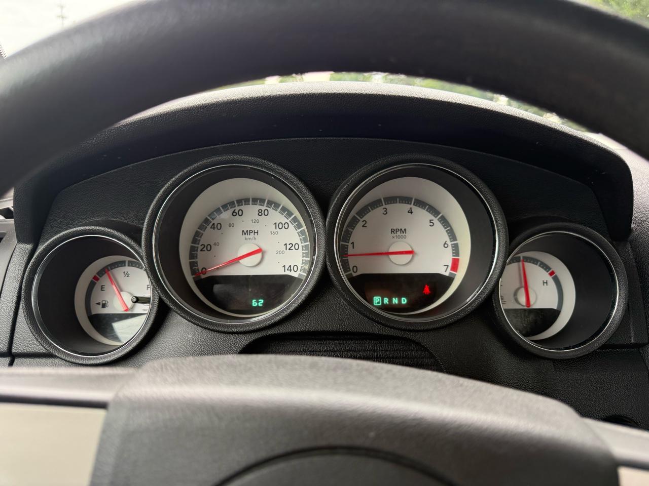 Dodge Charger SE 2008