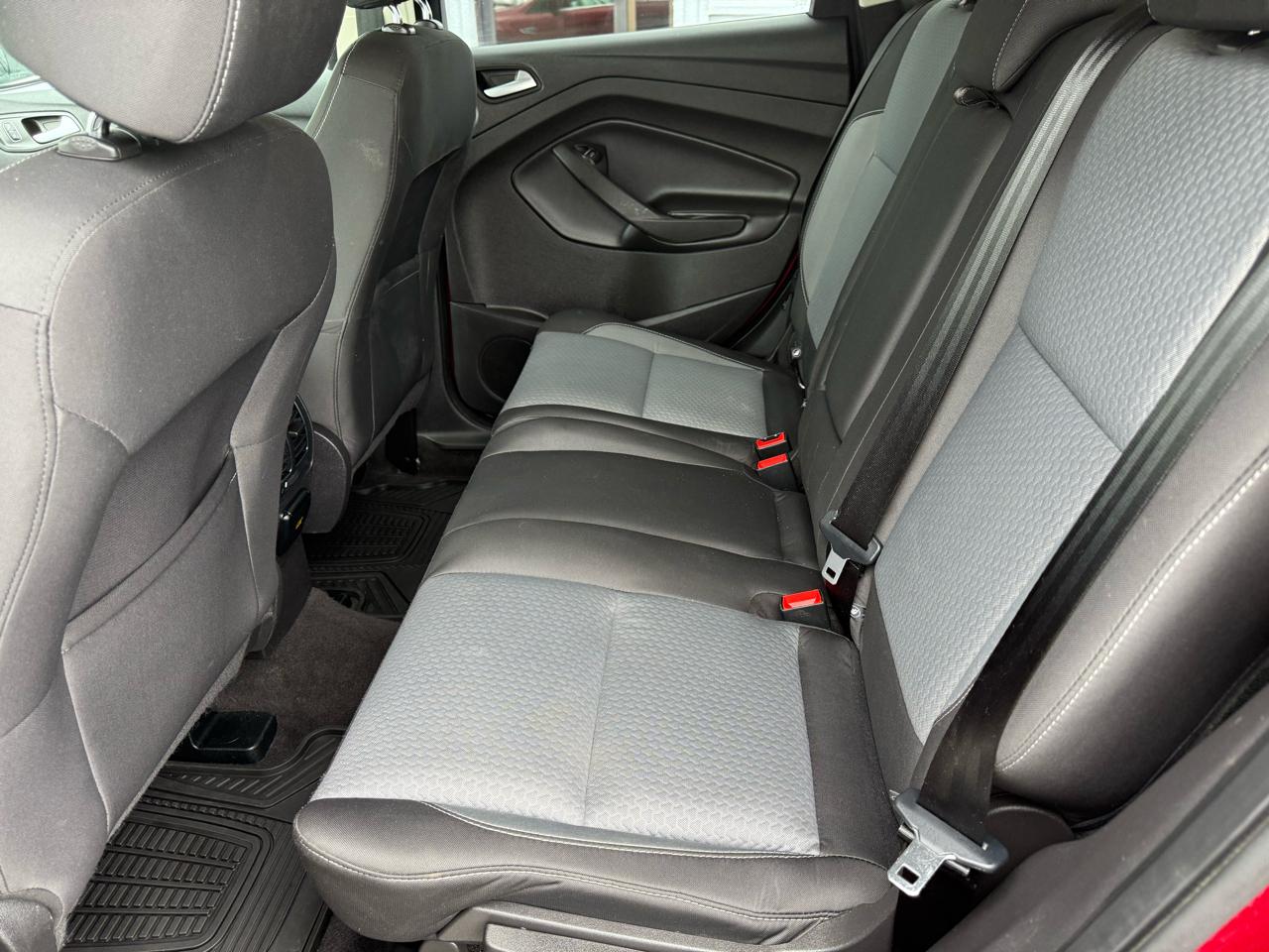 Ford Escape SE FWD 2017