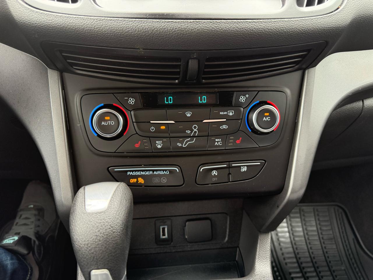 Ford Escape SE FWD 2017