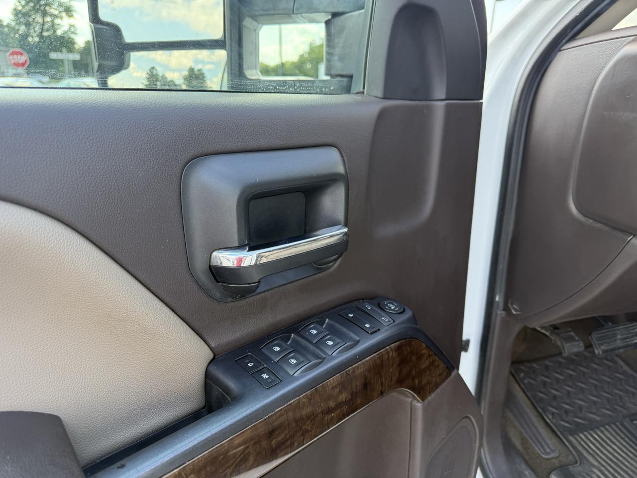 Chevrolet Silverado 1500 LT Crew Cab 4WD 2018