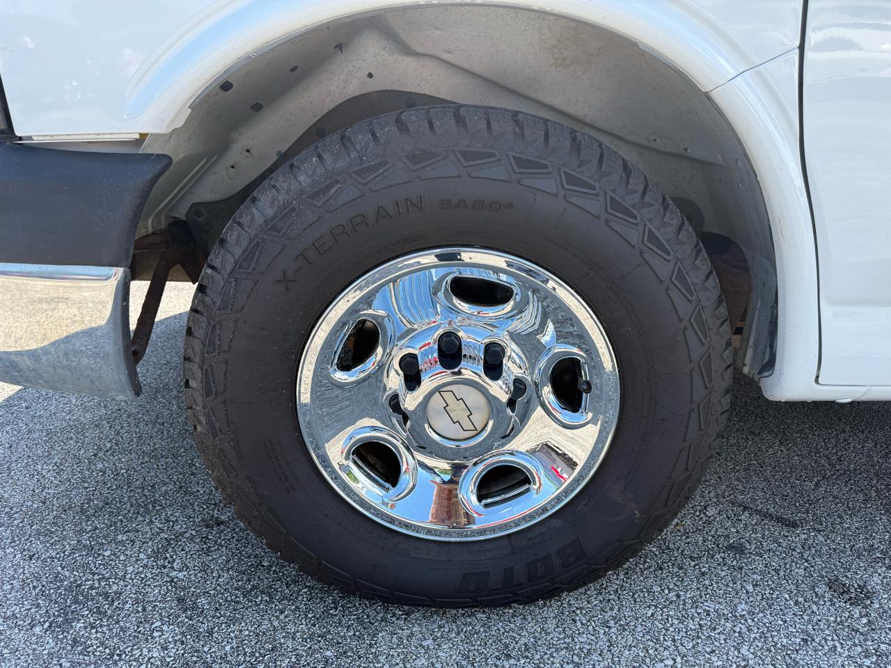 Chevrolet Express LT 3500 Extended 2011