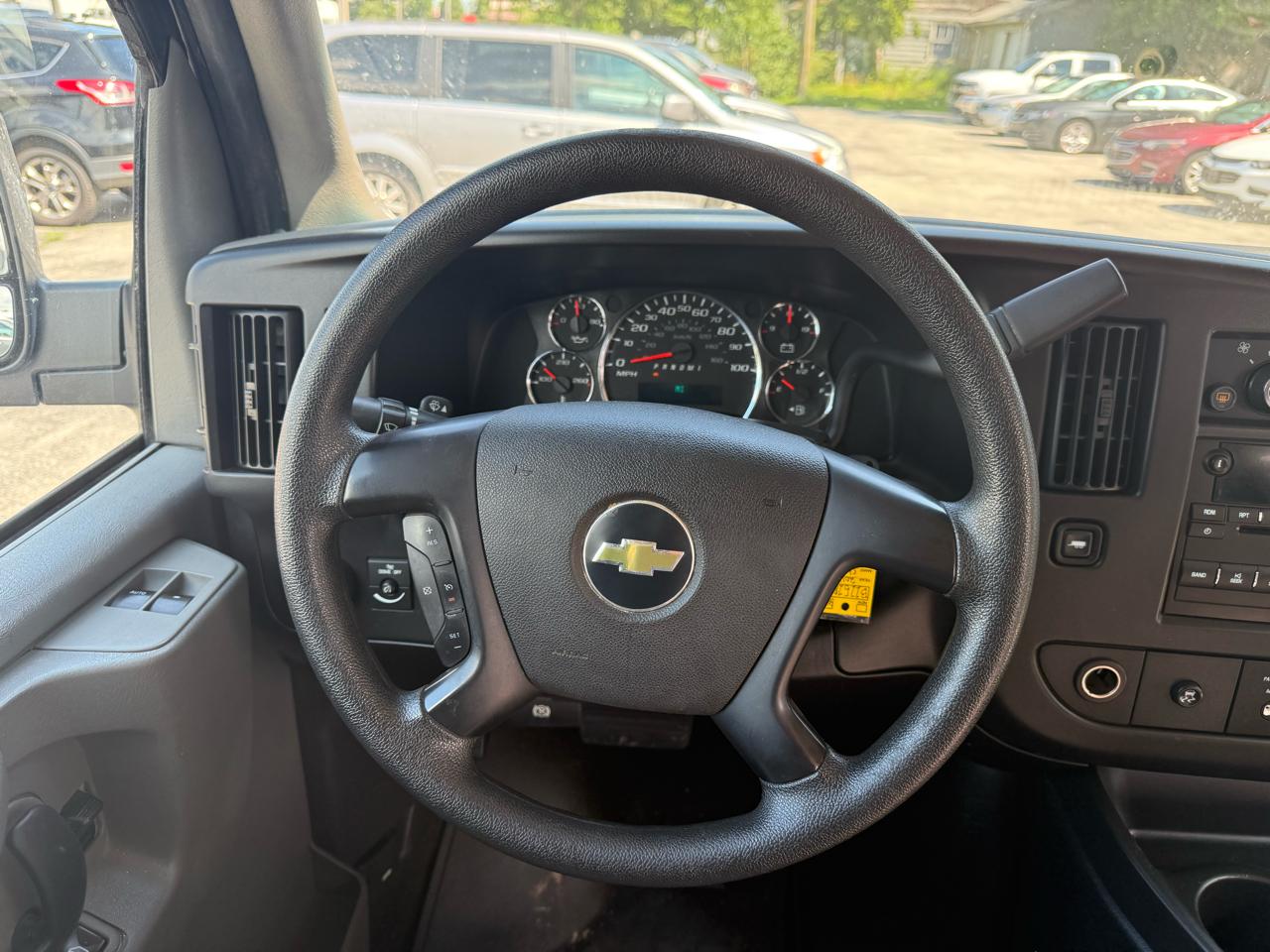 Chevrolet Express LT 3500 Extended 2011