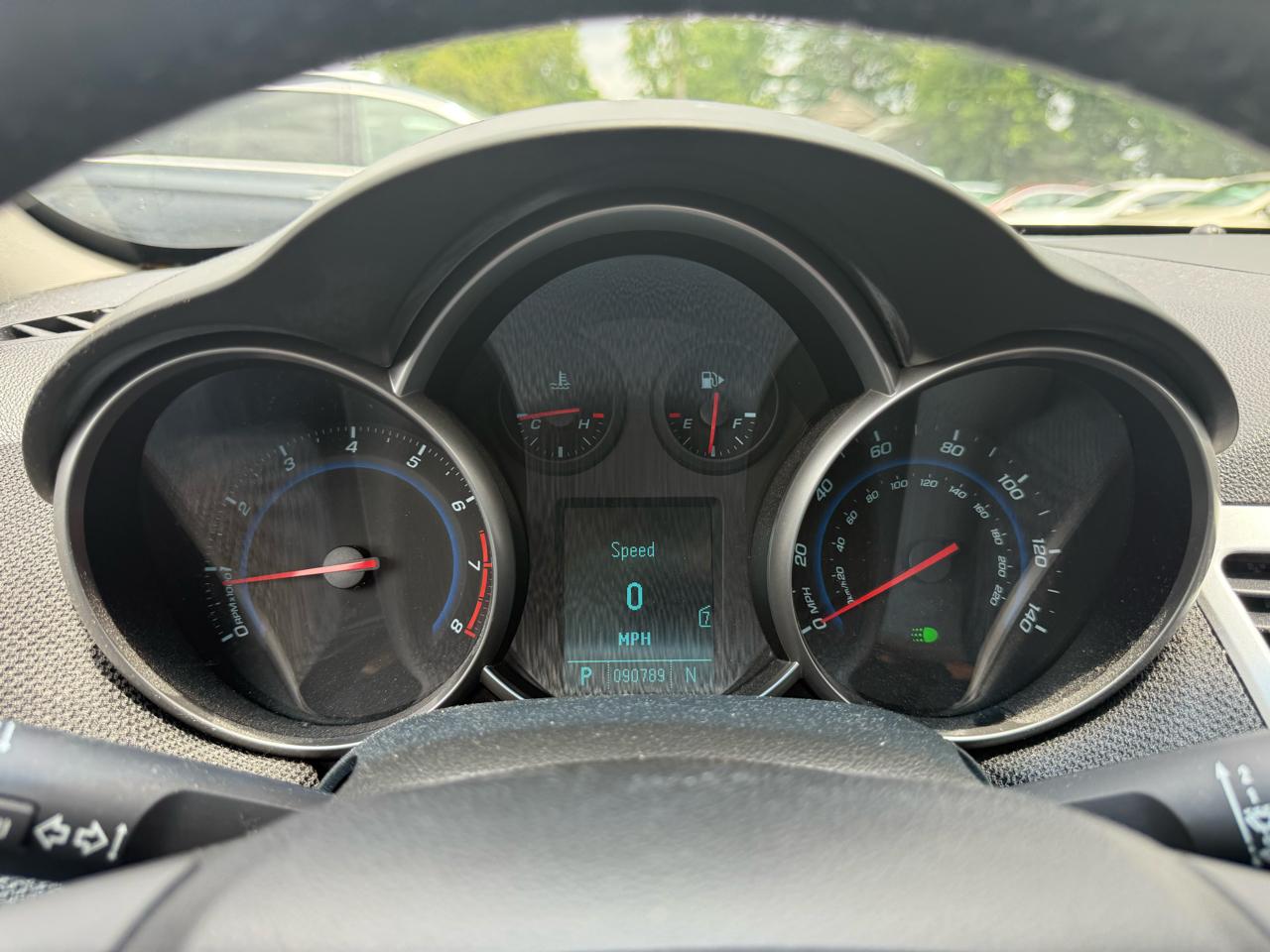 Chevrolet Cruze 1LT 2011