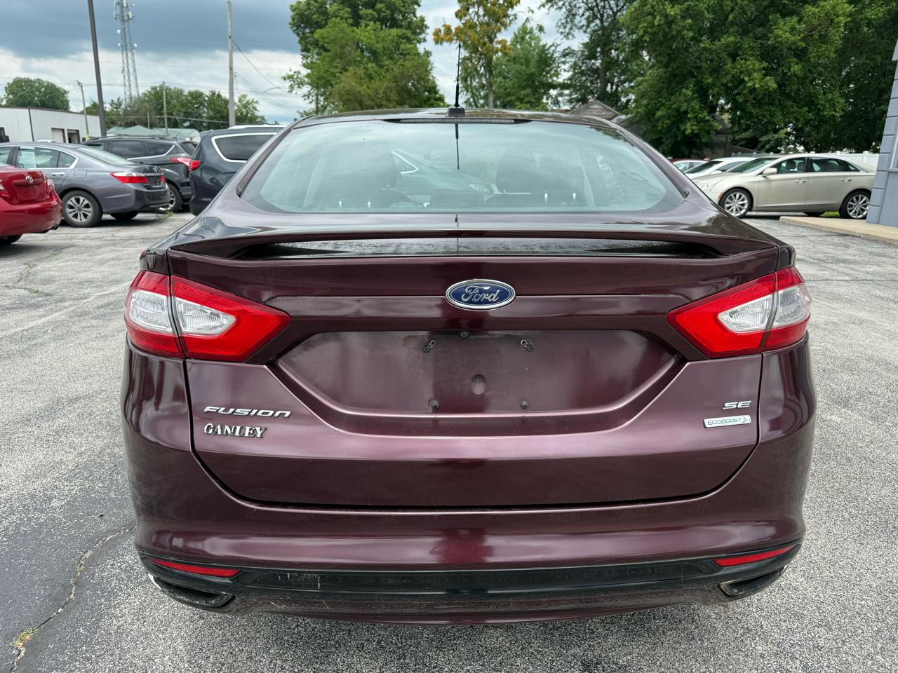 Ford Fusion SE 2013