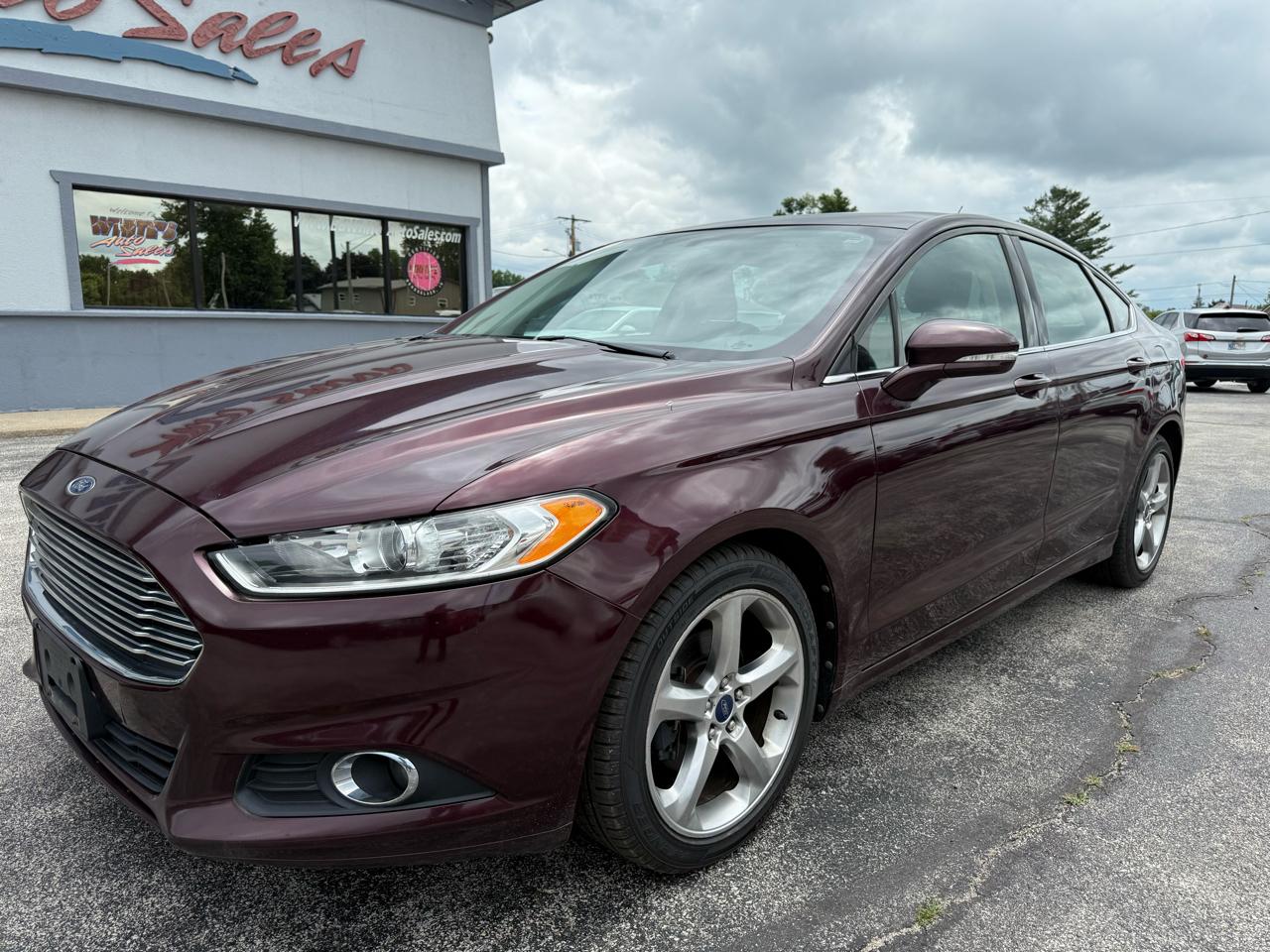 Ford Fusion SE 2013