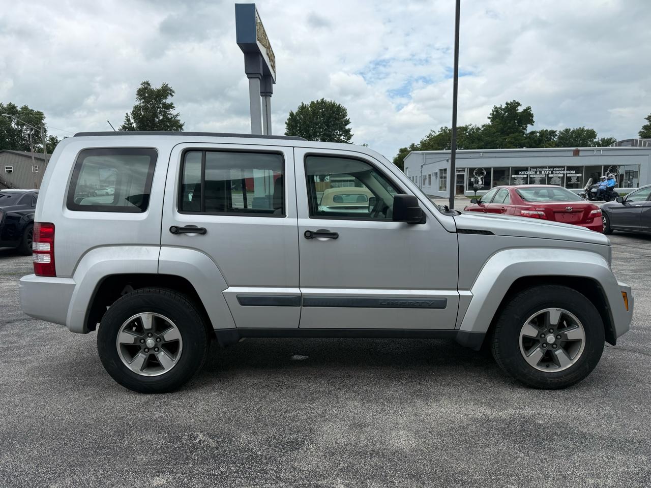 Jeep Liberty Sport 4WD 2008