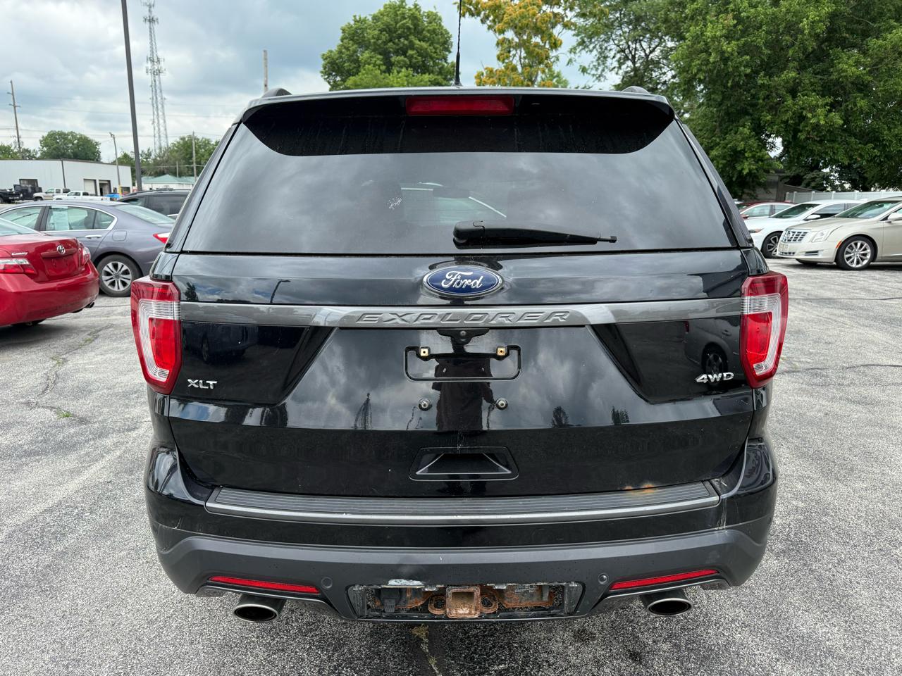 Ford Explorer XLT 4WD 2018