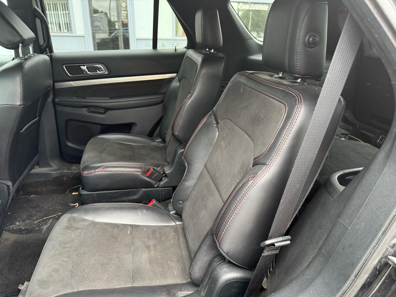 Ford Explorer XLT 4WD 2018