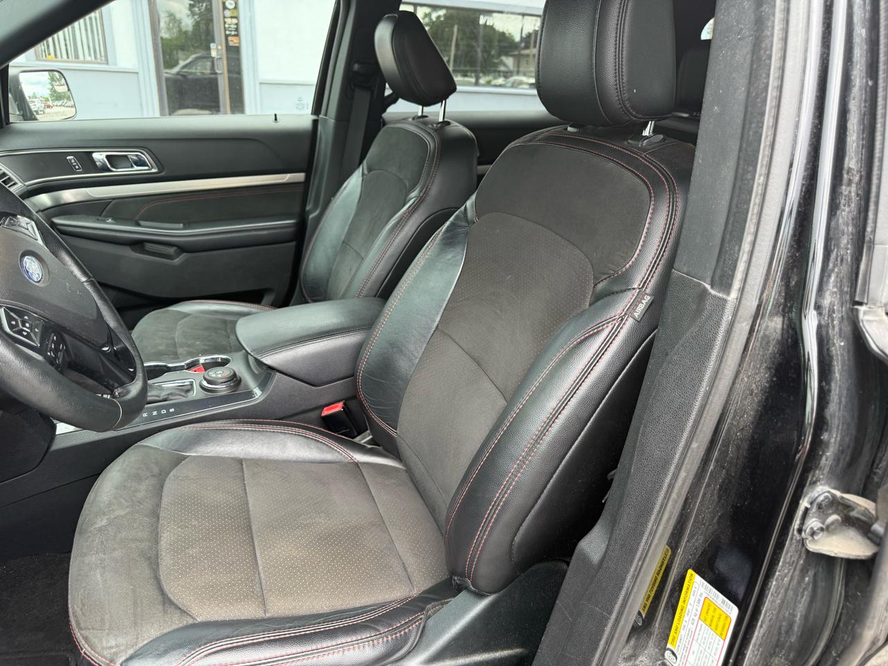 Ford Explorer XLT 4WD 2018