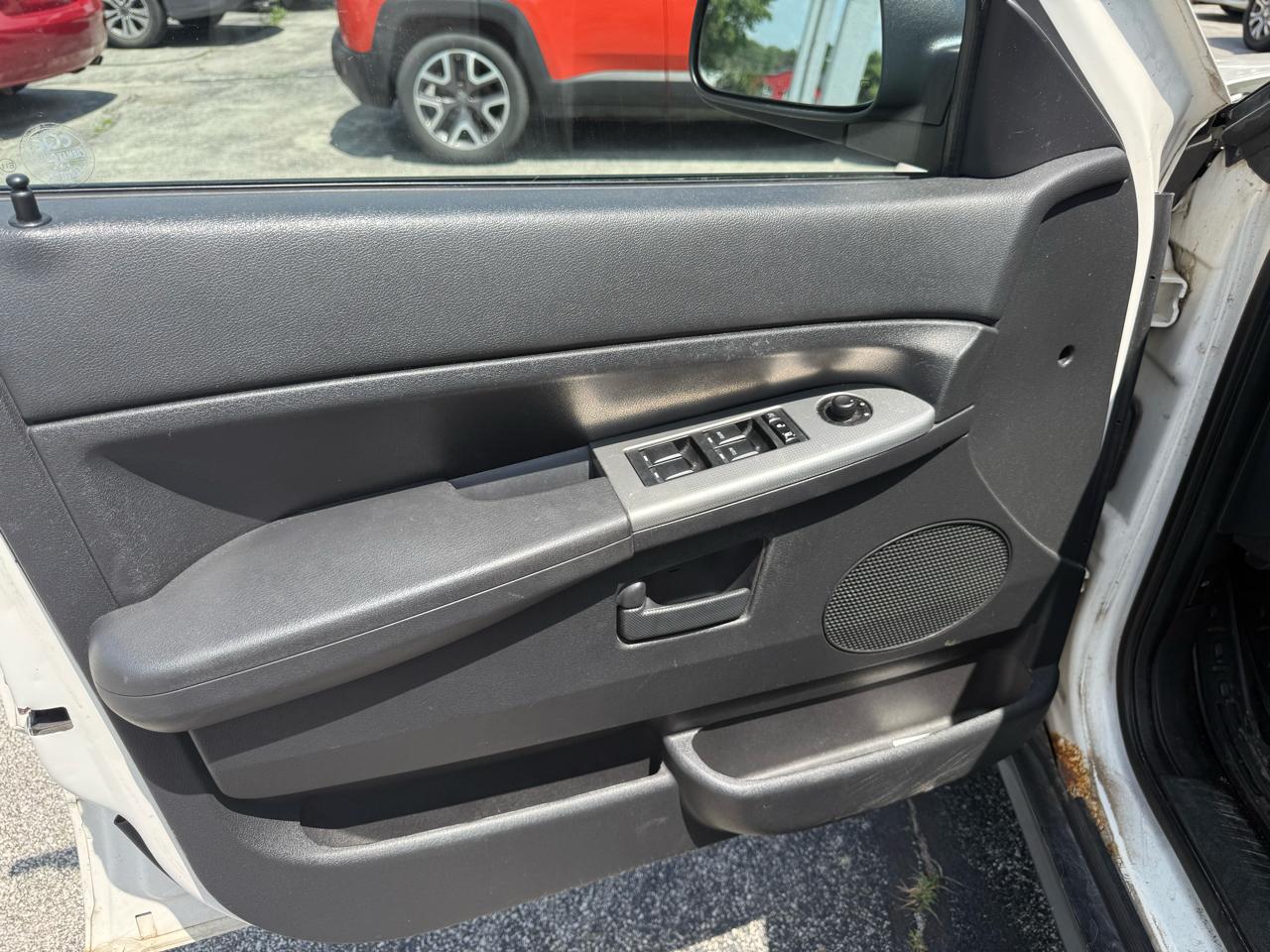 Jeep Grand Cherokee Laredo 4WD 2008