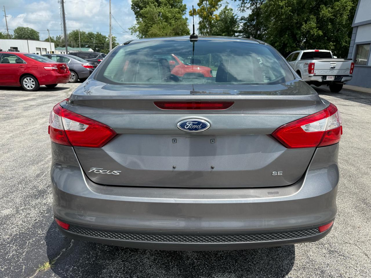 Ford Focus SE Sedan 2014