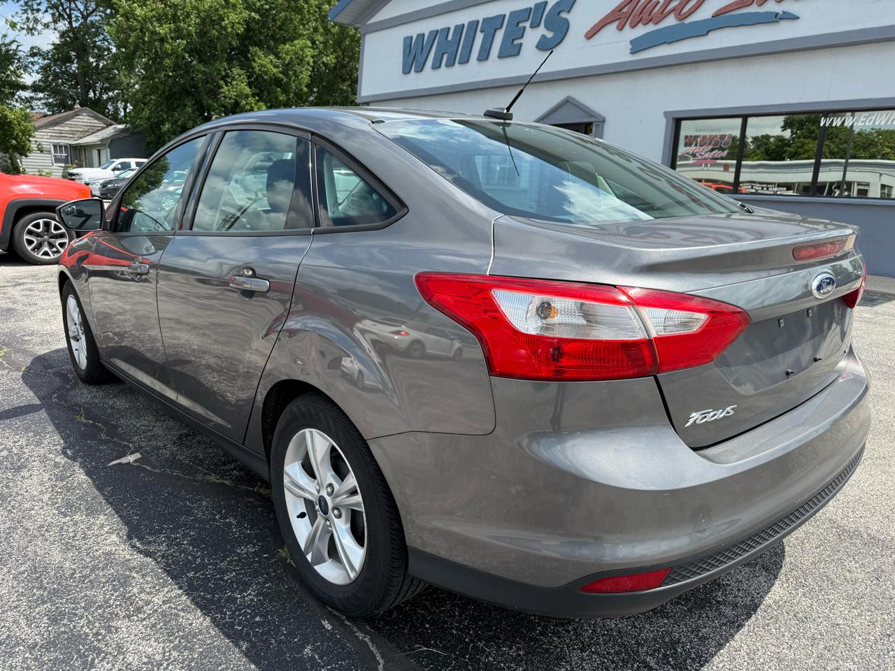 Ford Focus SE Sedan 2014