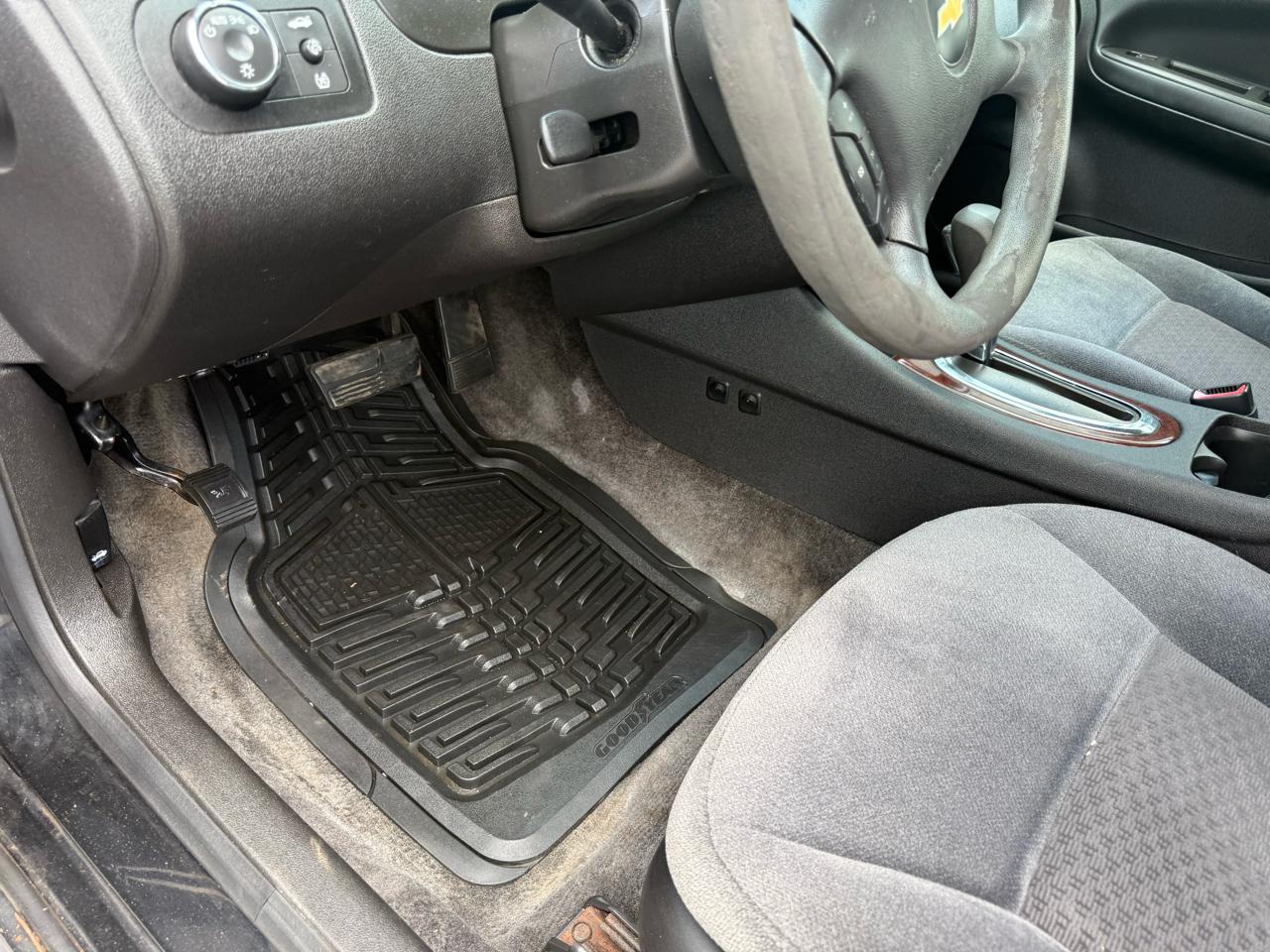 Chevrolet Impala LS 2010