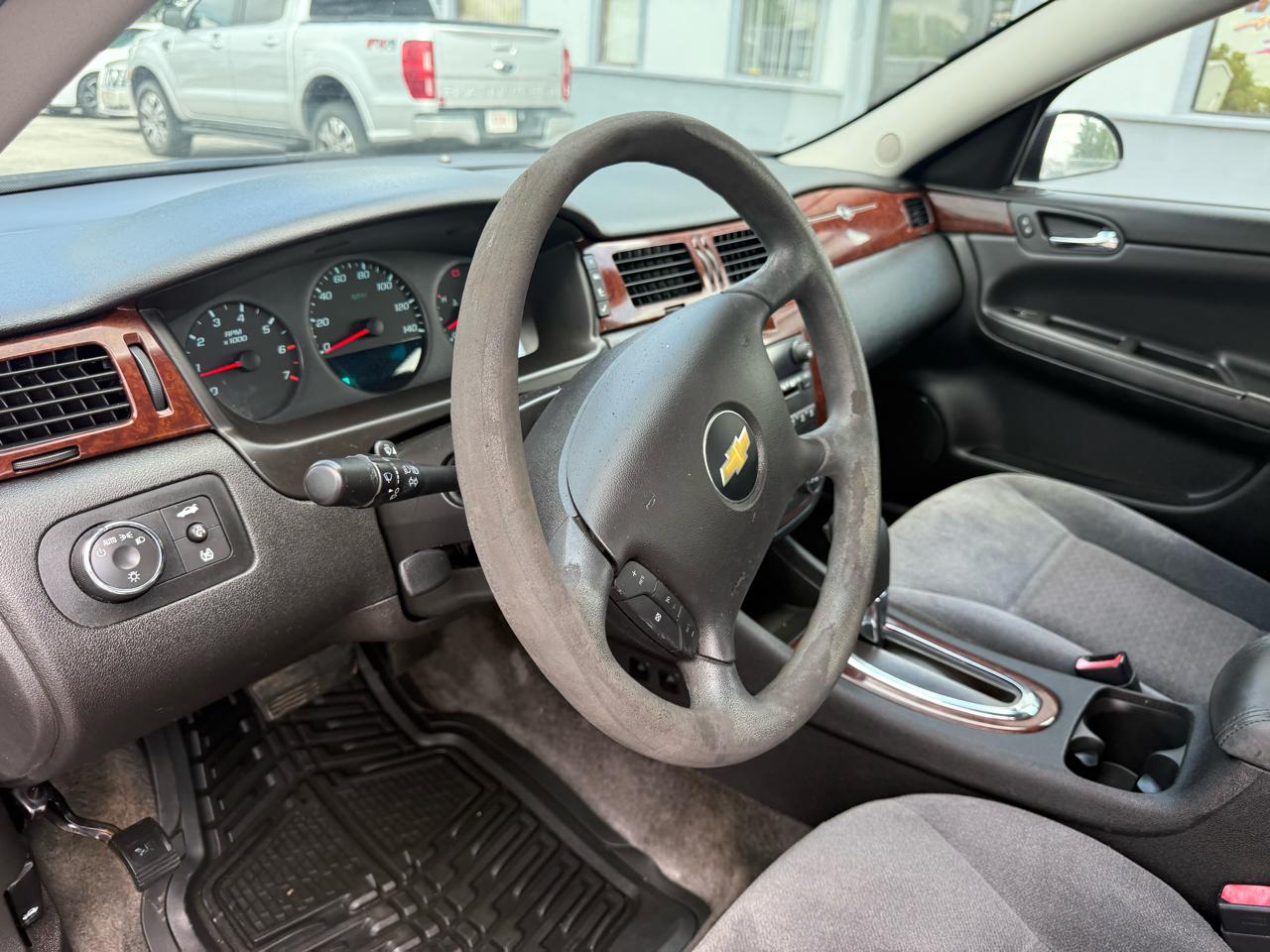 Chevrolet Impala LS 2010