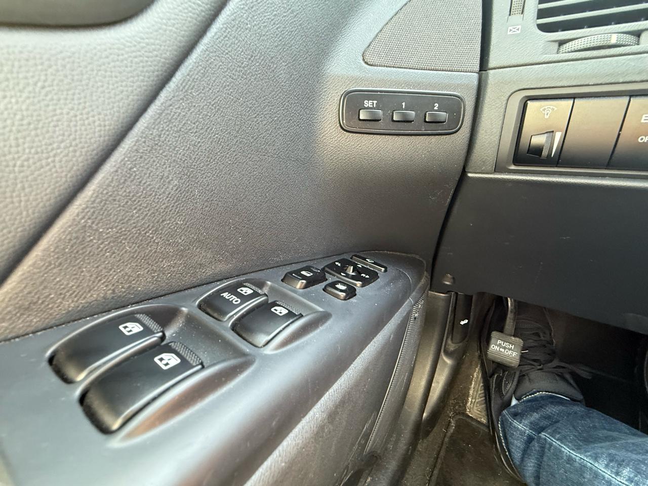 Hyundai Azera Limited 2011