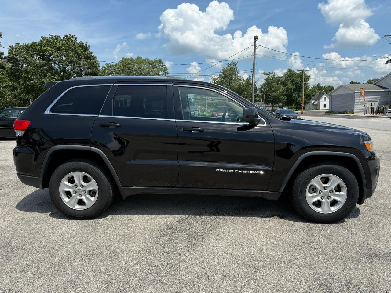 Jeep Grand Cherokee Laredo 2WD 2014