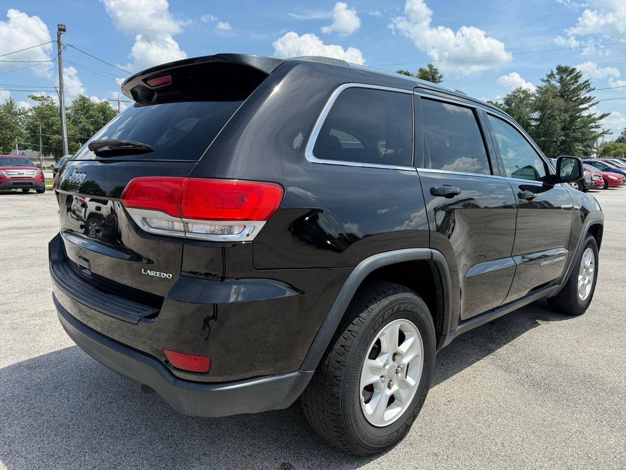 Jeep Grand Cherokee Laredo 2WD 2014
