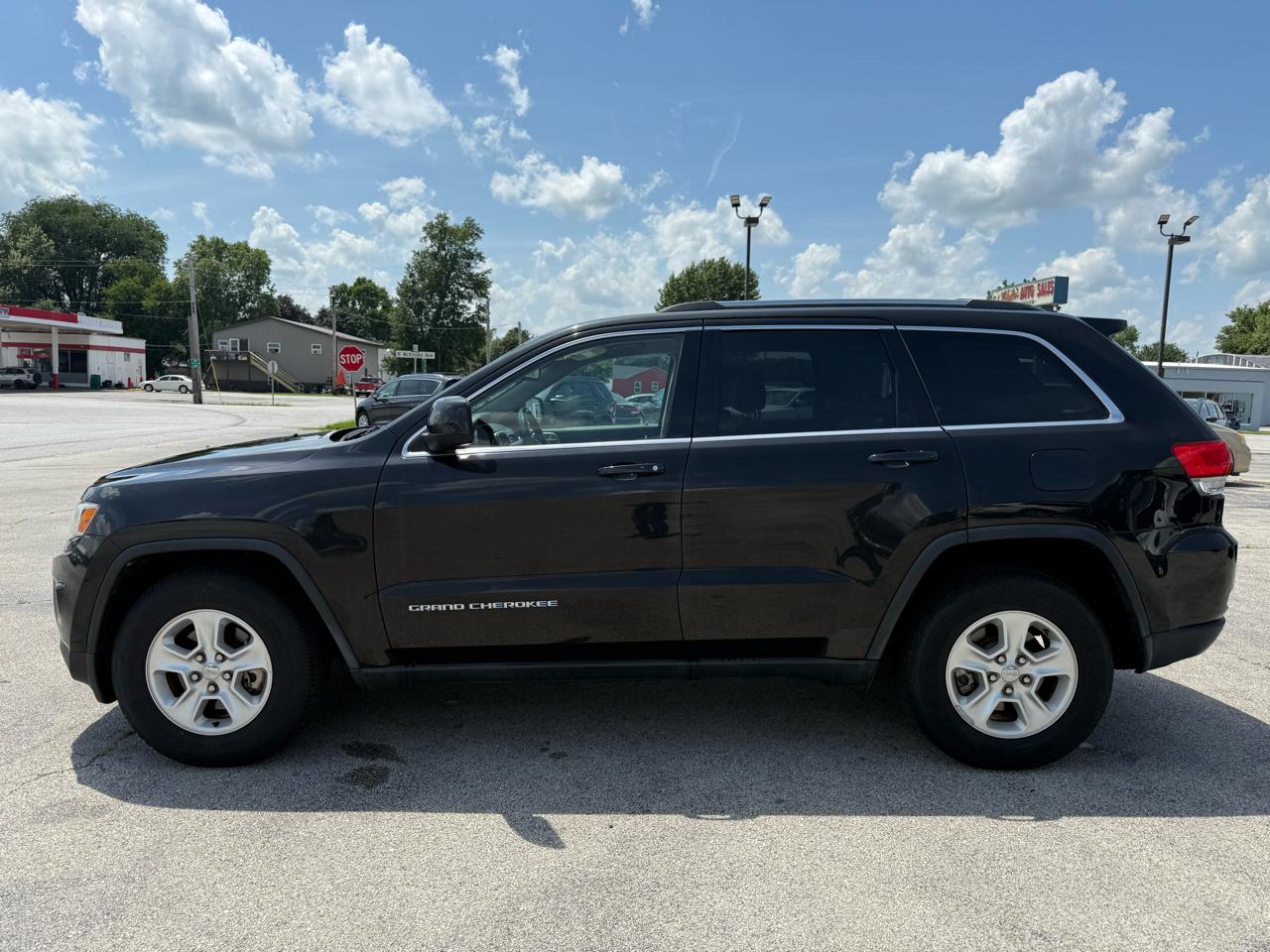 Jeep Grand Cherokee Laredo 2WD 2014