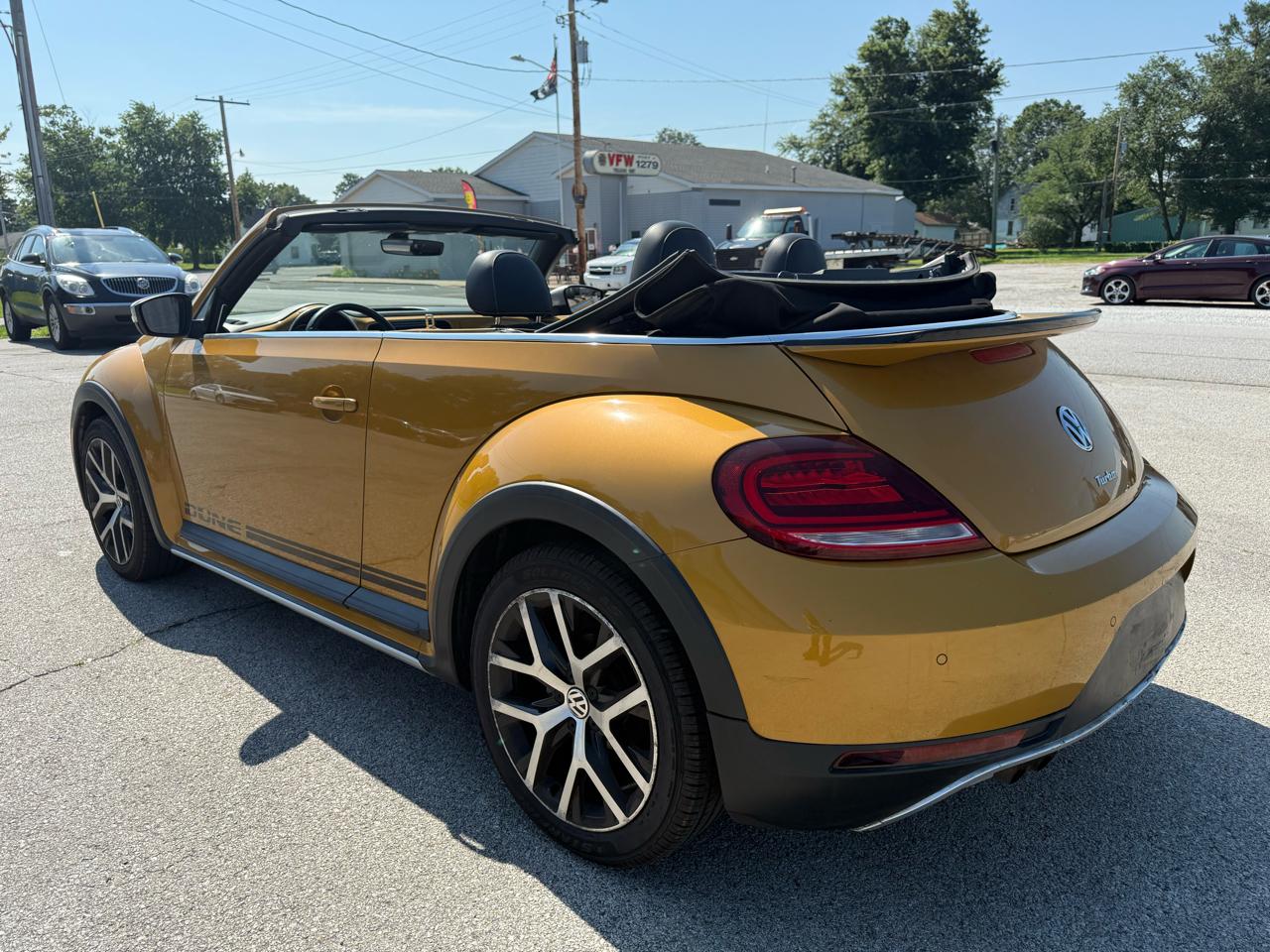 Volkswagen Beetle 1.8T Dune Convertible 2017