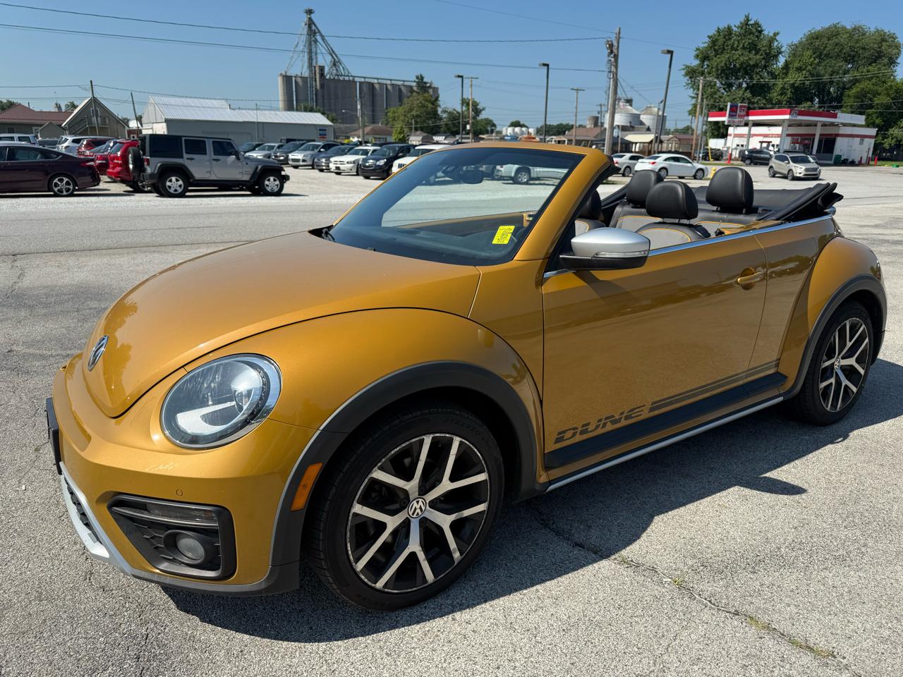 Volkswagen Beetle 1.8T Dune Convertible 2017