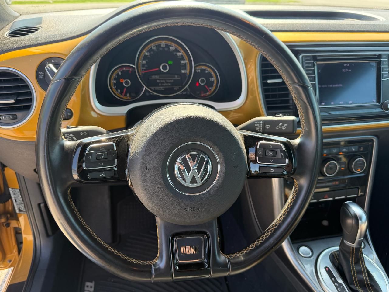Volkswagen Beetle 1.8T Dune Convertible 2017
