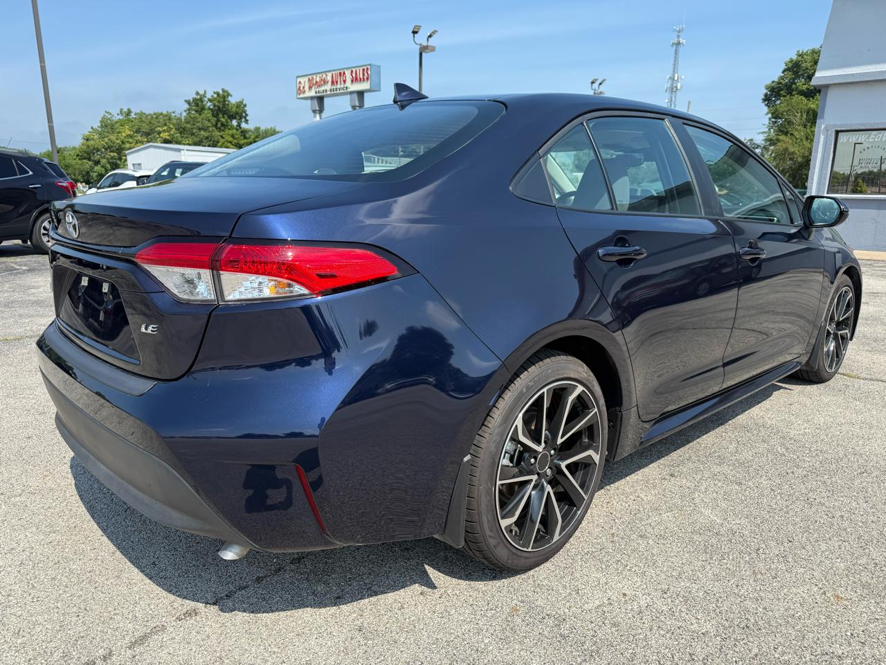 Toyota Corolla LE 2025