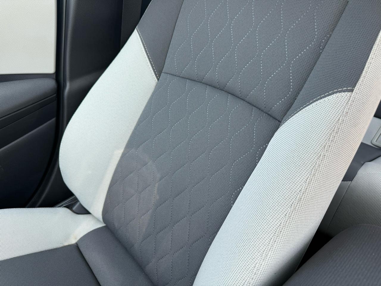 Toyota Corolla LE 2025