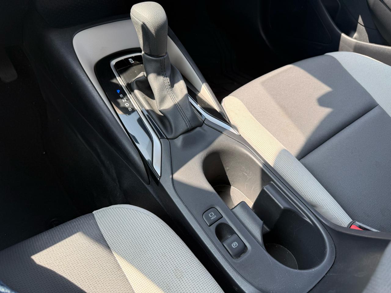 Toyota Corolla LE 2025