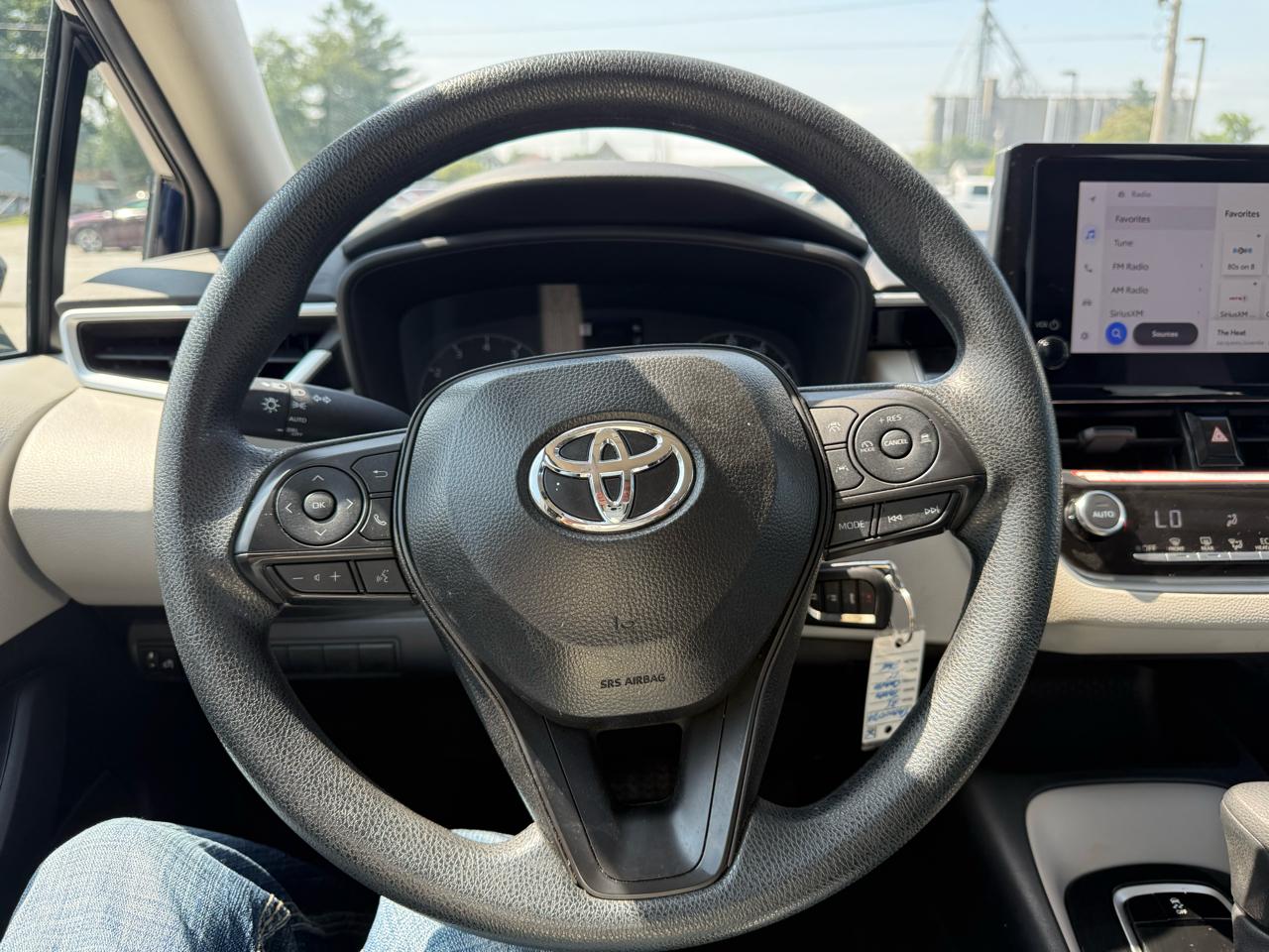 Toyota Corolla LE 2025