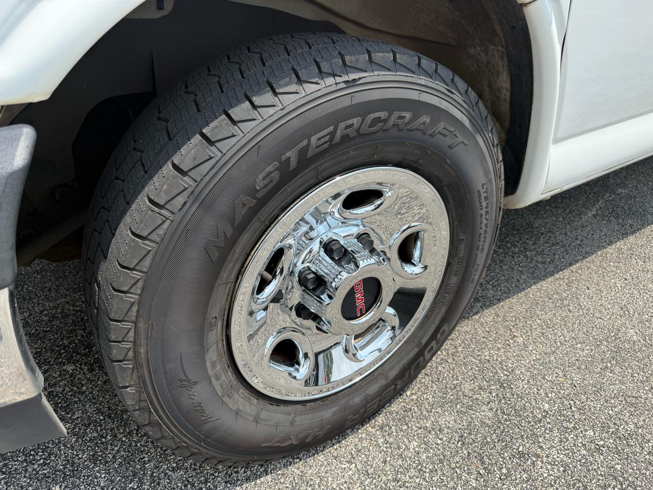 GMC Savana G2500 Cargo 2019