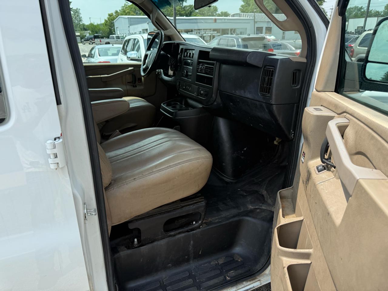 GMC Savana G2500 Cargo 2019