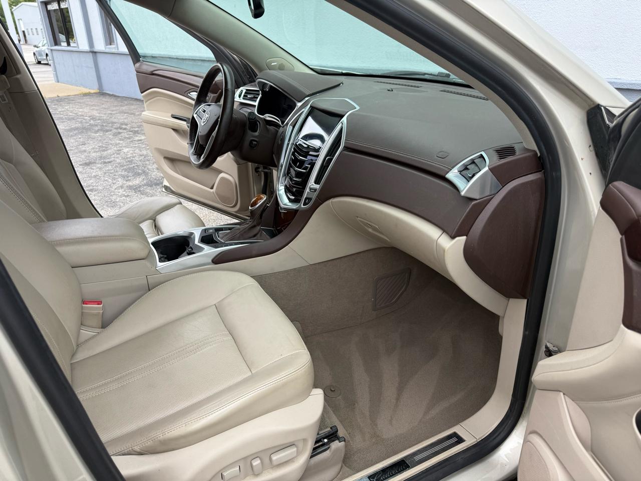 Cadillac SRX Luxury Collection 2013