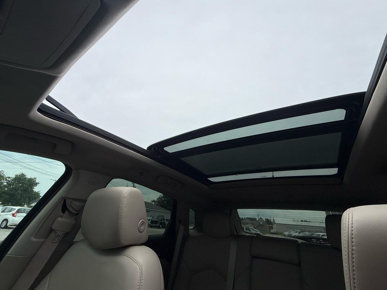 Cadillac SRX Luxury Collection 2013