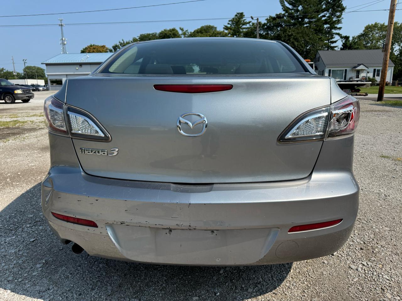 Mazda MAZDA3 i Sport 4-Door 2012