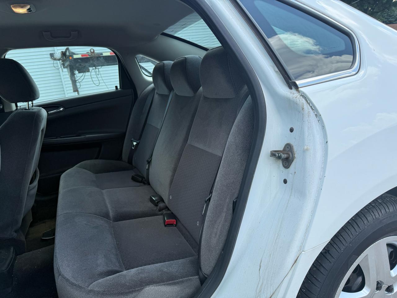 Chevrolet Impala LS 2010