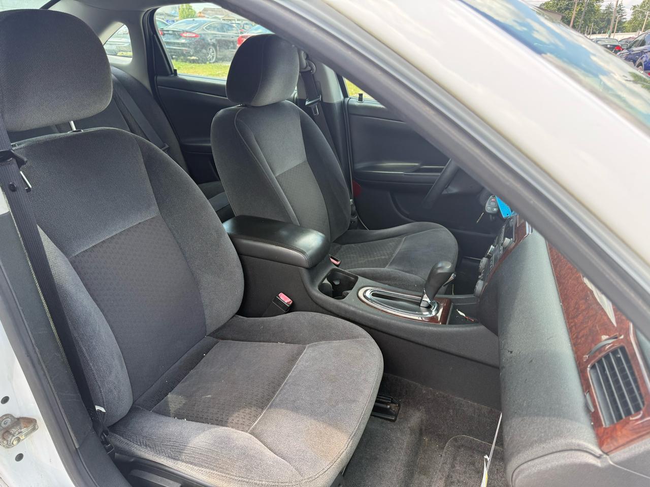 Chevrolet Impala LS 2010