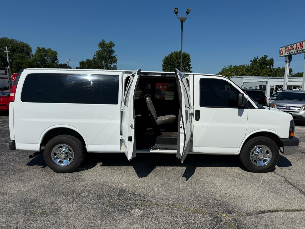 Chevrolet Express LT 3500 Extended 2014