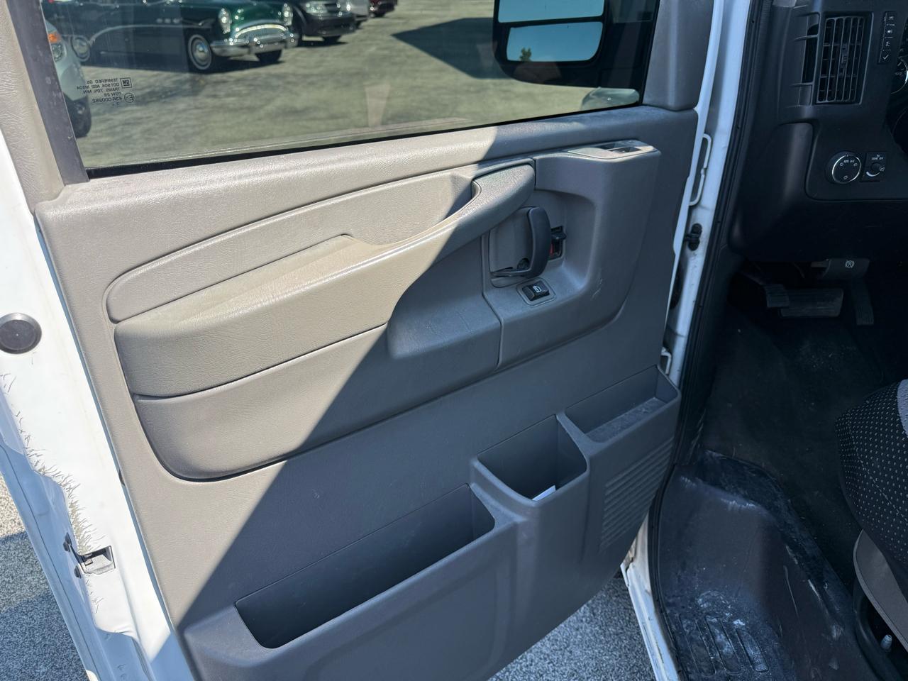 Chevrolet Express LT 3500 Extended 2014