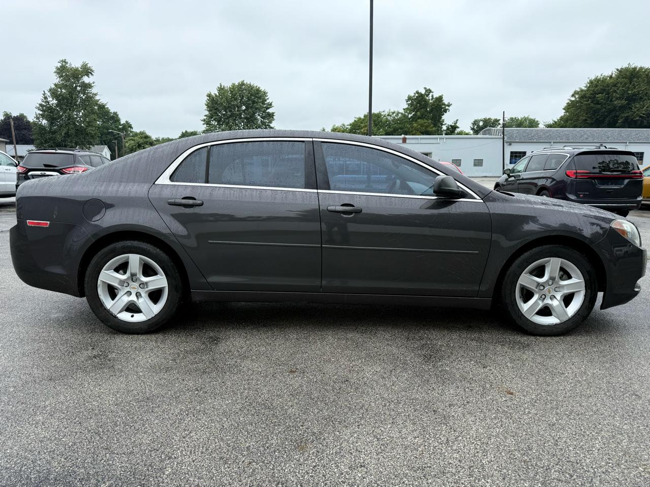 Chevrolet Malibu LS 2012